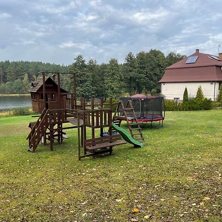 Domek Caloroczny Hawaje Nad Jeziorem Kazub Cieciorka Dış mekan fotoğraf