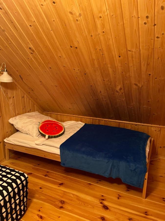 Domek Caloroczny Hawaje Nad Jeziorem Kazub Cieciorka Dış mekan fotoğraf
