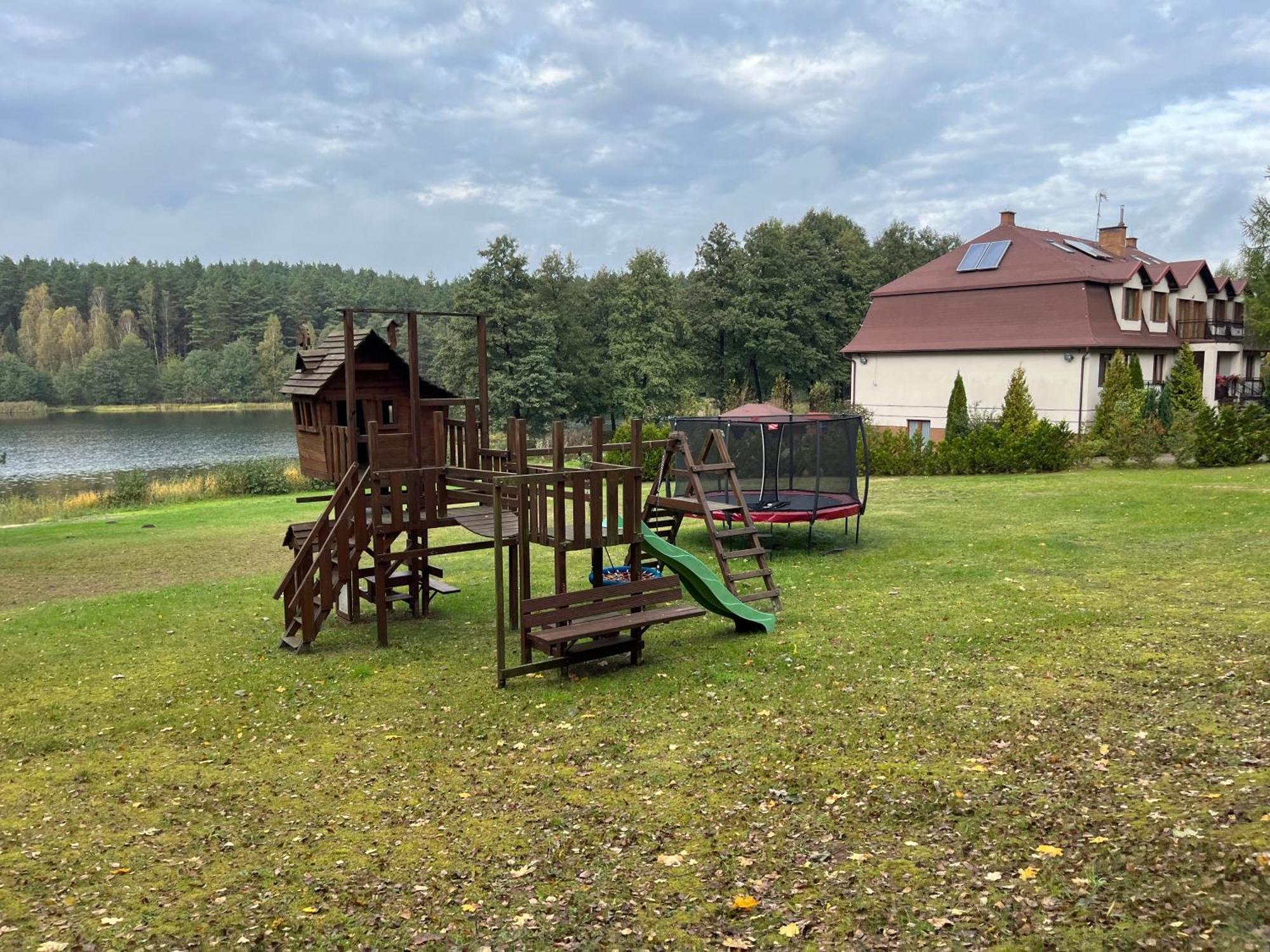 Domek Caloroczny Hawaje Nad Jeziorem Kazub Cieciorka Dış mekan fotoğraf