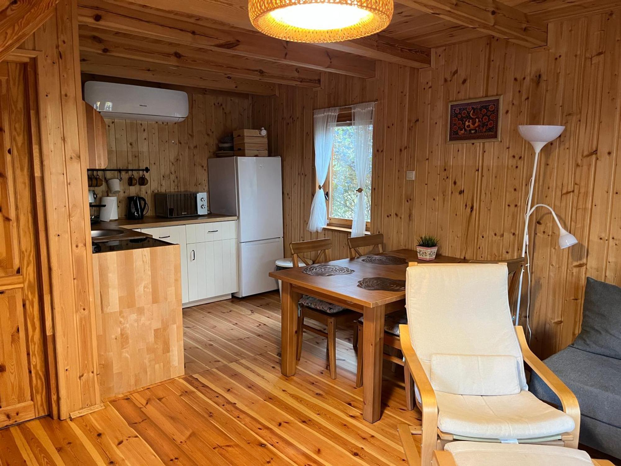 Domek Caloroczny Hawaje Nad Jeziorem Kazub Cieciorka Dış mekan fotoğraf