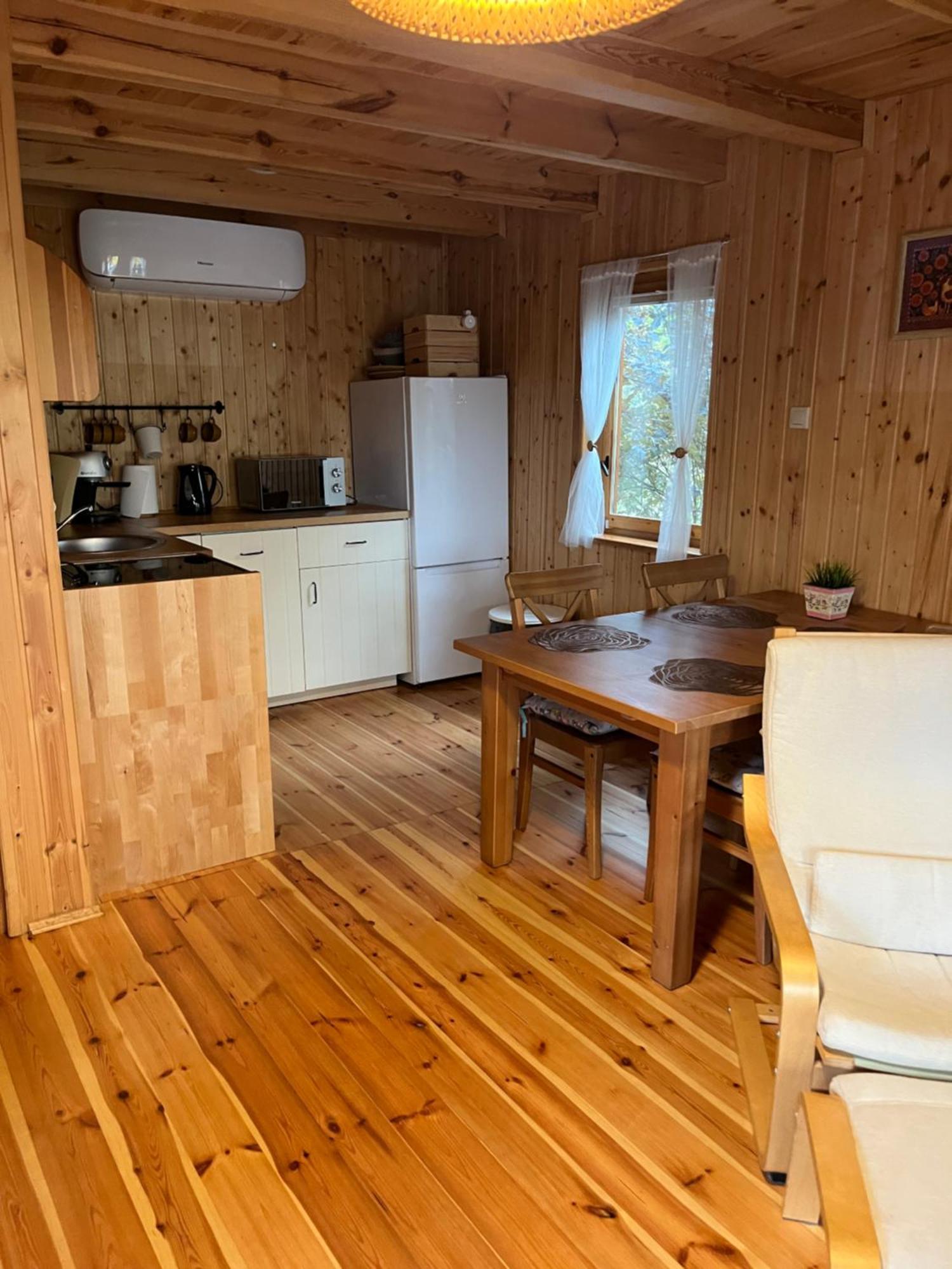 Domek Caloroczny Hawaje Nad Jeziorem Kazub Cieciorka Dış mekan fotoğraf